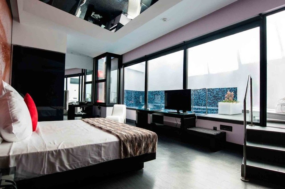 Hotel Loob Madrid Torrejón de Ardoz Buitenkant foto