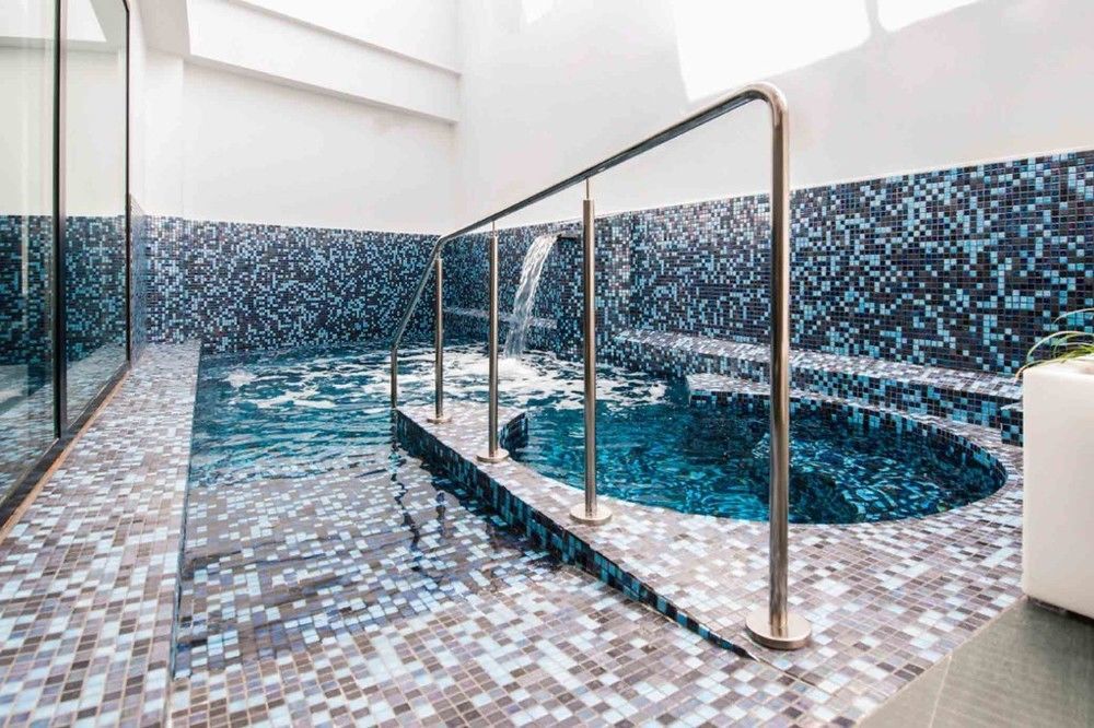Hotel Loob Madrid Torrejón de Ardoz Buitenkant foto